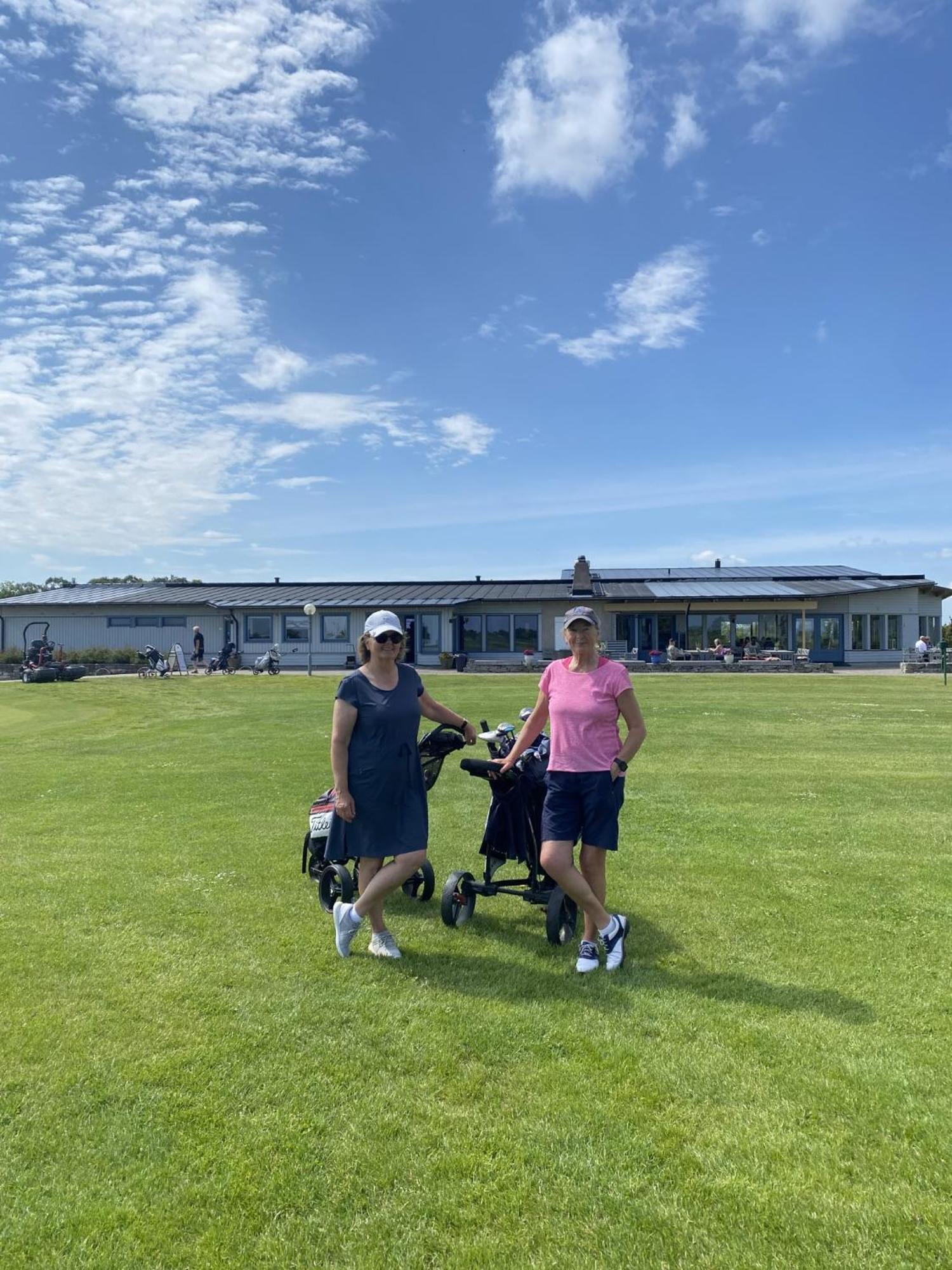 Отель Naer Golfklubb Stugbyn Ljugarn Экстерьер фото